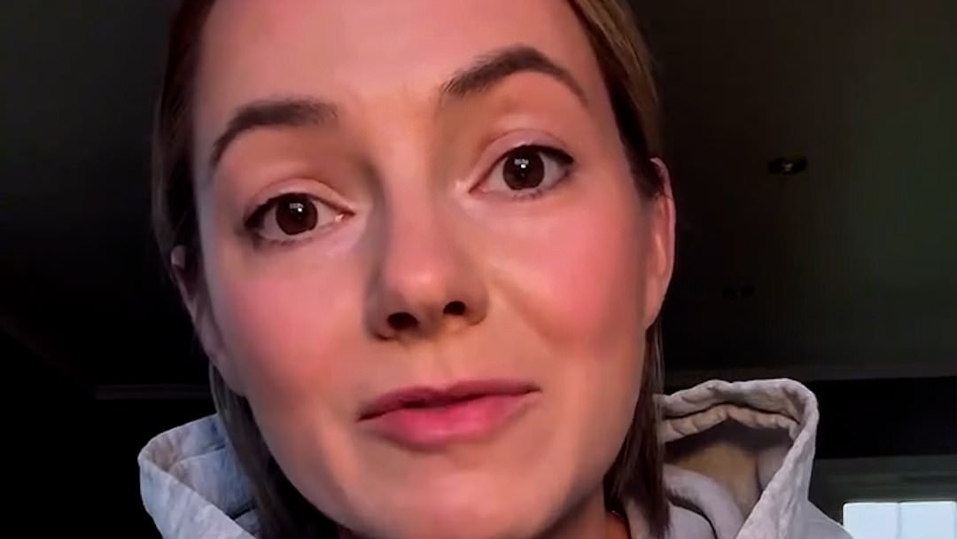 Kara Tointon is praised by celebrity pals Giovanna Fletcher and Stacey Dooley for making 'brave decision' to have double mastectomy after learning she carries deadly BRAC1 gene