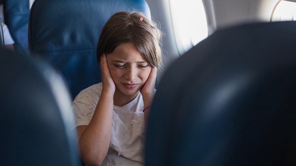 Young girl gets brutal reaction as she sings Disney tunes to passengers trapped on delayed flight
