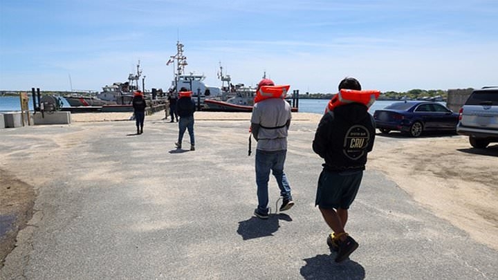 ICE storms nation's wealthiest island retreat to arrest dozens of illegal migrants…but governor is appalled