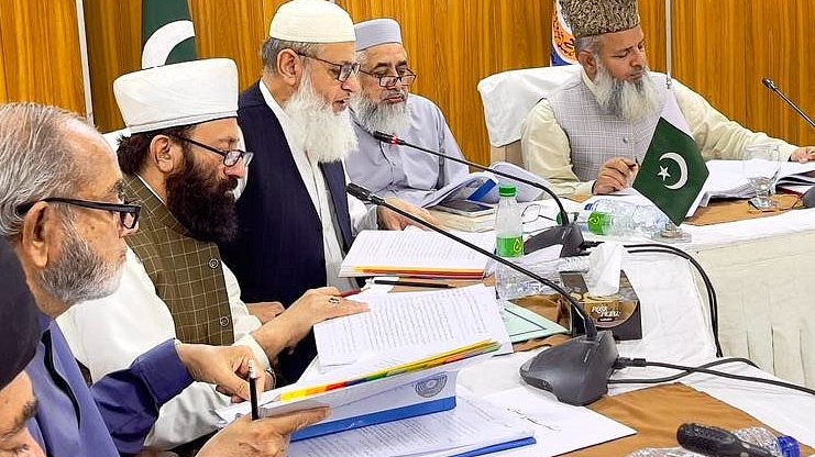 Ban on child marriage is deemed 'un-Islamic' by Pakistan's religious leaders