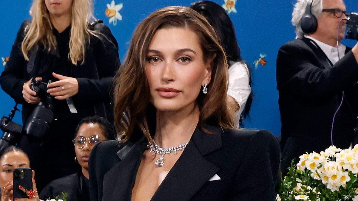 Hailey Bieber fans FURIOUS as husband Justin's 'disgusting' comments about her pre-pregnancy body resurface