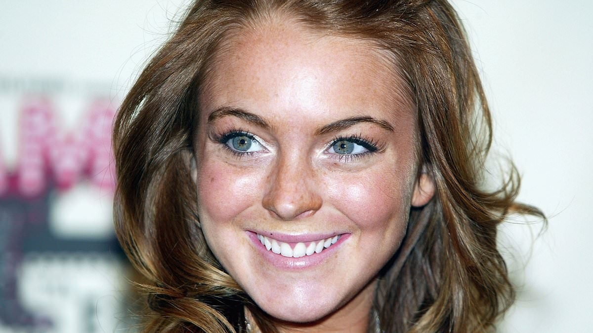 Makeup-free Lindsay Lohan, 38, looks like a TEENAGER in new selfie with wet hair after denying plastic surgery