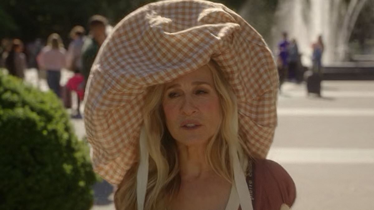 Is this Carrie Bradshaw most ridiculous look ever? Sarah Jessica Parker trolled for insane hat on And Just Like That