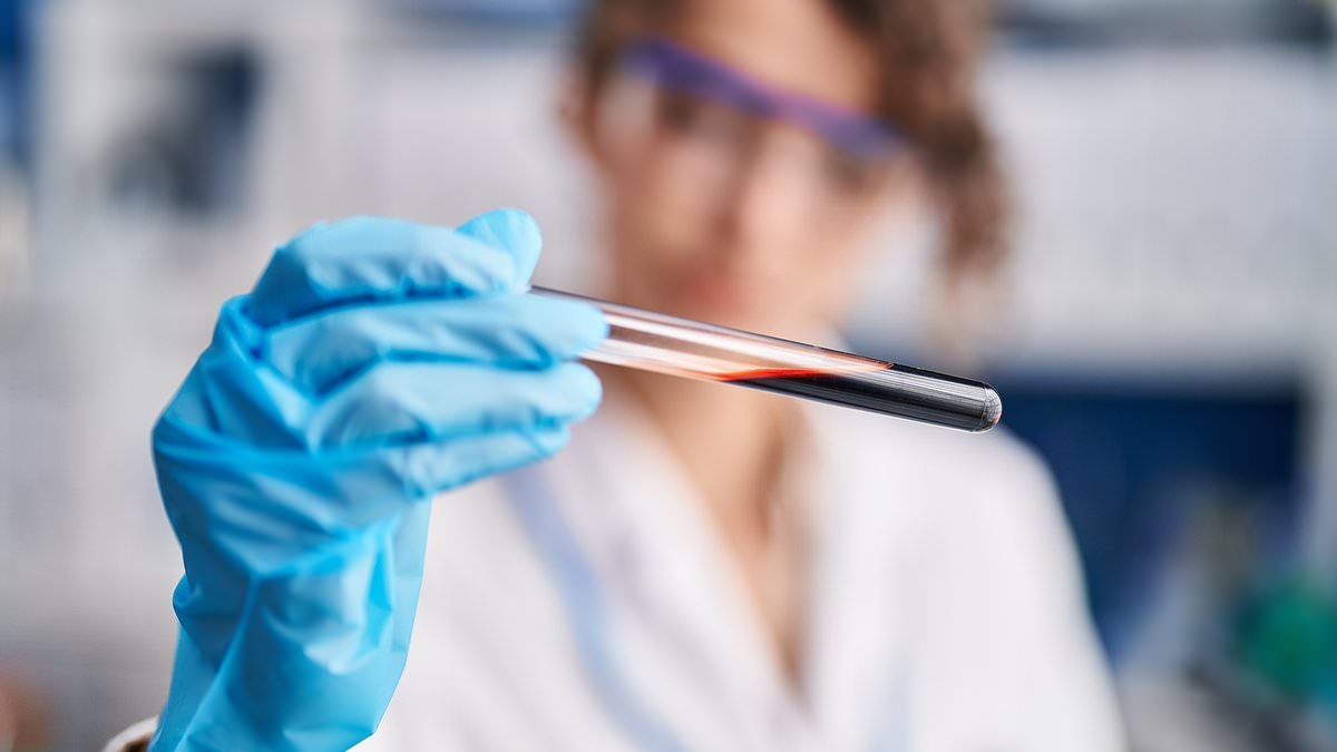 World-first NHS cancer blood test to fast-track personalised treatment for thousands of patients