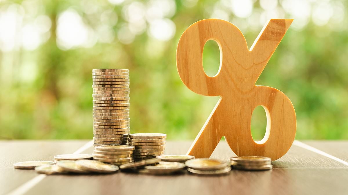 Why isn't 8% of my salary going into my pension like it's meant to? STEVE WEBB replies
