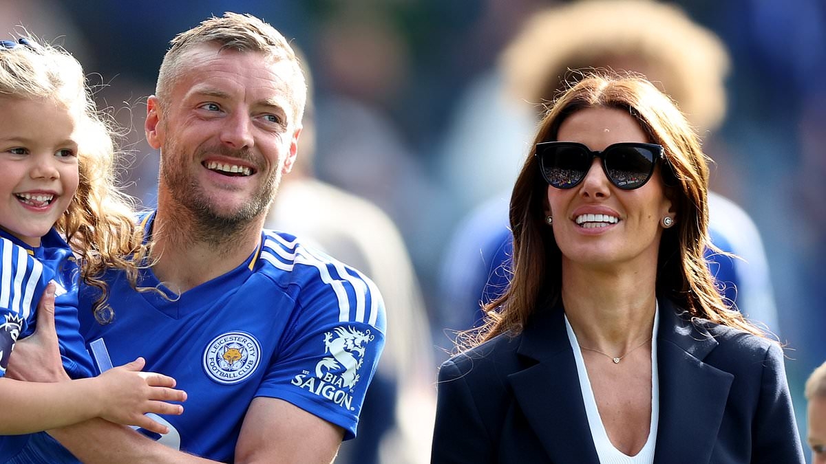 Jamie Vardy jets off to five-star Turkish paradise with wife Rebekah as they hole up in £10,000-a-night presidential suite to thrash out football future - with crunch talks taking place at luxury Lujo Hotel in Bodrum