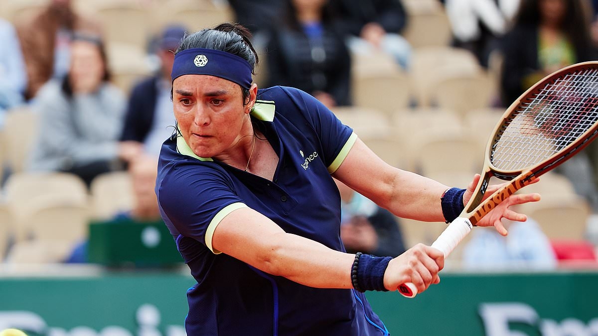 French Open sexism scheduling row erupts as Ons Jabeur blasts lack of visibility given to women's tennis - as organisers defend men dominating prime-time night slot