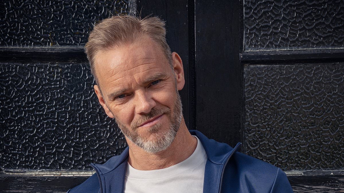 Former EastEnders star Joe Absalom looks totally unrecognisable as he joins the cast of Emmerdale