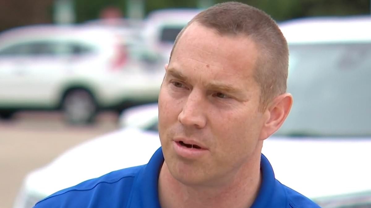 Neighbors at war in suburban Minnesota over resident's perfectly LEGAL plan