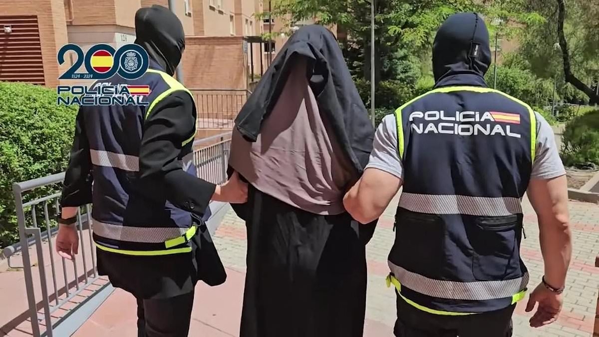 Two sisters, 19 and 21, arrested by terror police for running 'virtual jihadi academy' for young women from their bedrooms