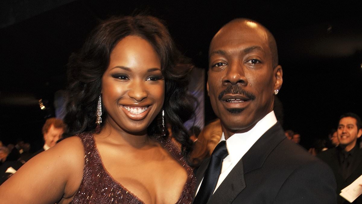 Jennifer Hudson sparks uproar over VERY awkward interview with Eddie Murphy