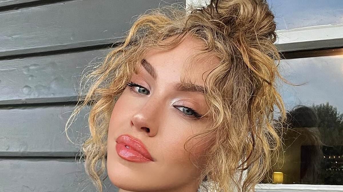 Kyle Sandilands' ex-girlfriend Imogen Anthony announces heartbreaking family loss: 'What am I going to do without you?'