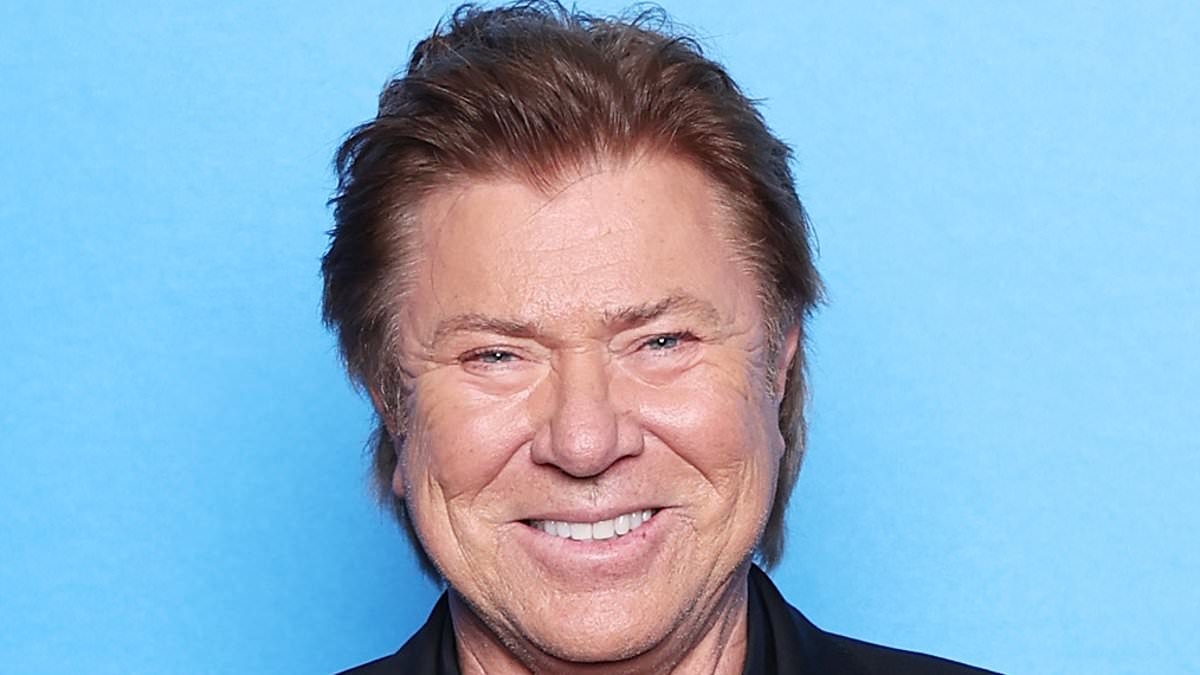 Awkward moment Richard Wilkins is mistaken for Hollywood star while reporting in London - and you won't believe his response