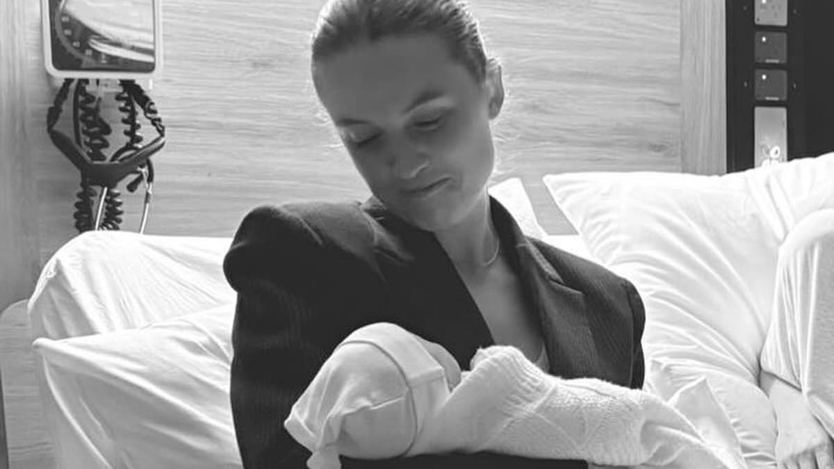 Laura Henshaw shares exciting baby news - as co-host Steph Claire Smith welcomes her second child