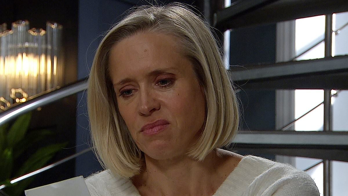 Emmerdale star Beth Cordingly faces agonising decision over her future on the soap amid British Soap Awards nomination