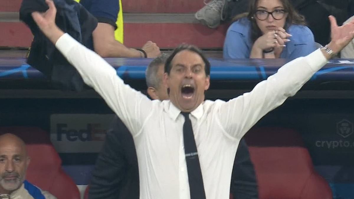 Incredible moment Inter Milan boss Simone Inzaghi LOSES IT on the touchline in furious meltdown as his side are battered by PSG