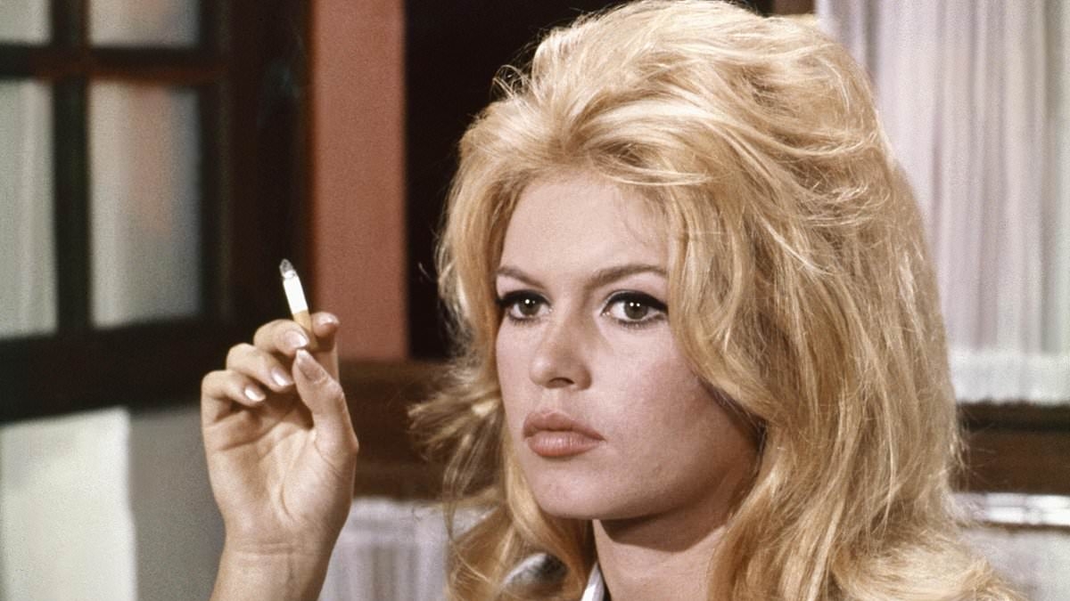 QUENTIN LETTS: My friends in France say their country's ban on smoking in public will be ignored with a Gallic shrug. Will we be as defiant when it happens here?