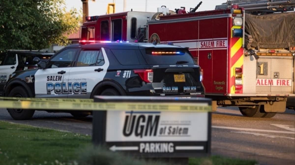 BREAKING NEWS Mass stabbing in downtown Salem as at least 11 people are rushed to hospital