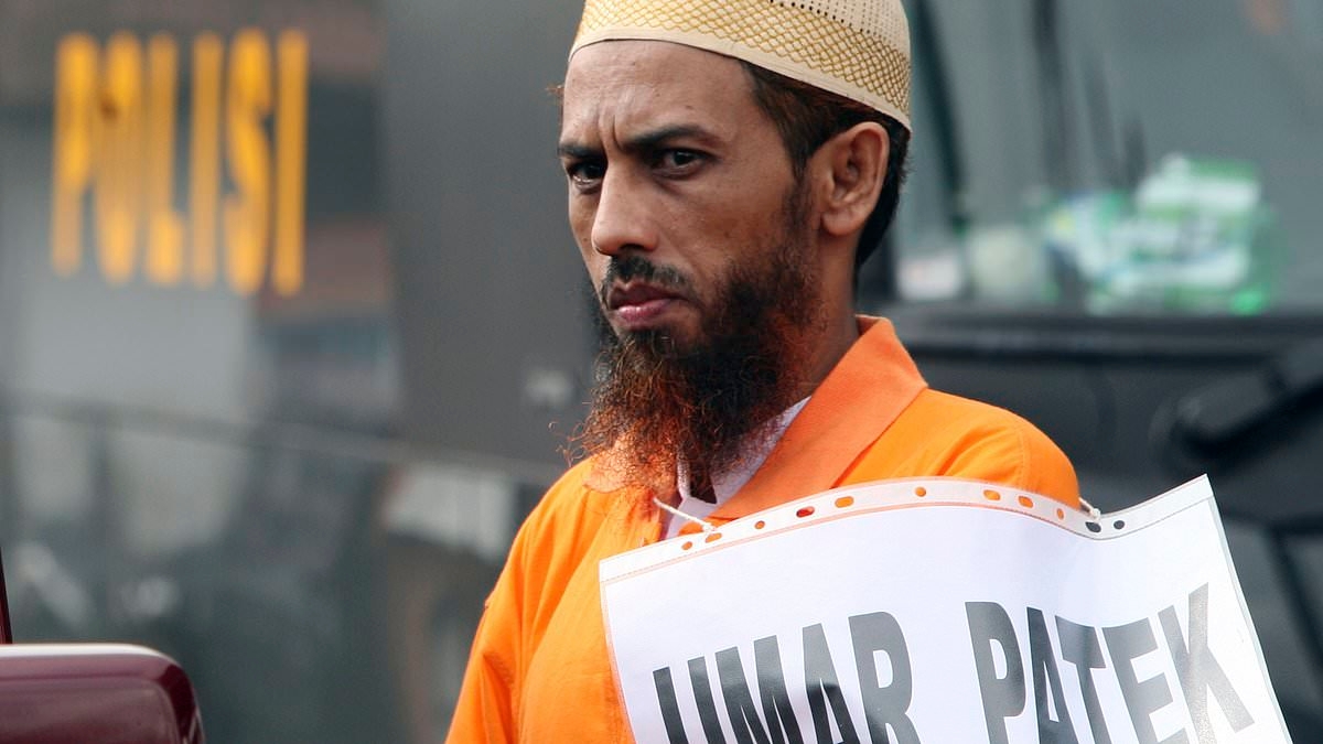 EXCLUSIVE Bali bomb maker sparks outrage with new business venture:&#160;'I was known for hurting the world, but now I choose another way'