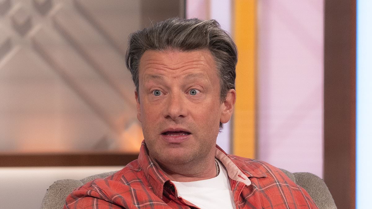 Jamie Oliver reveals what he really thinks of Gordon Ramsay after their 15-year long feud