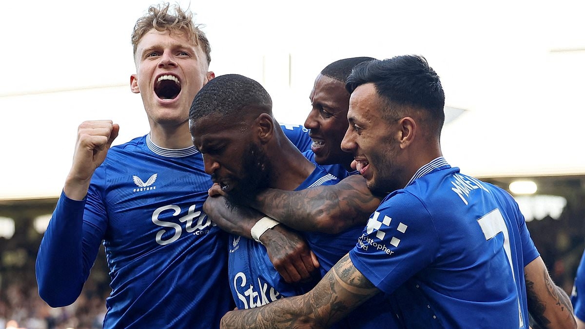 Everton issue hands-off warning on star linked with Man United and FOUR other Premier League giants - but a bid of £70m would test Toffees' resolve