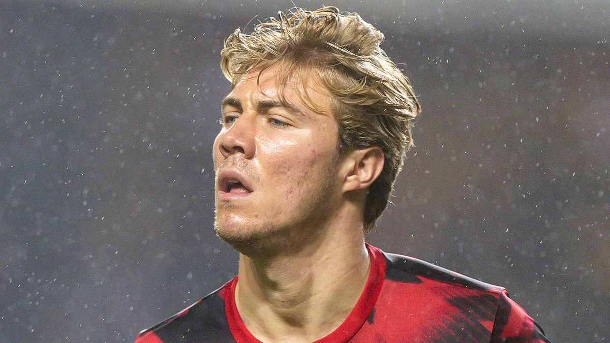 Champions League club make contact with Rasmus Hojlund's camp over summer move amid doubts over £72m Man United flop's future
