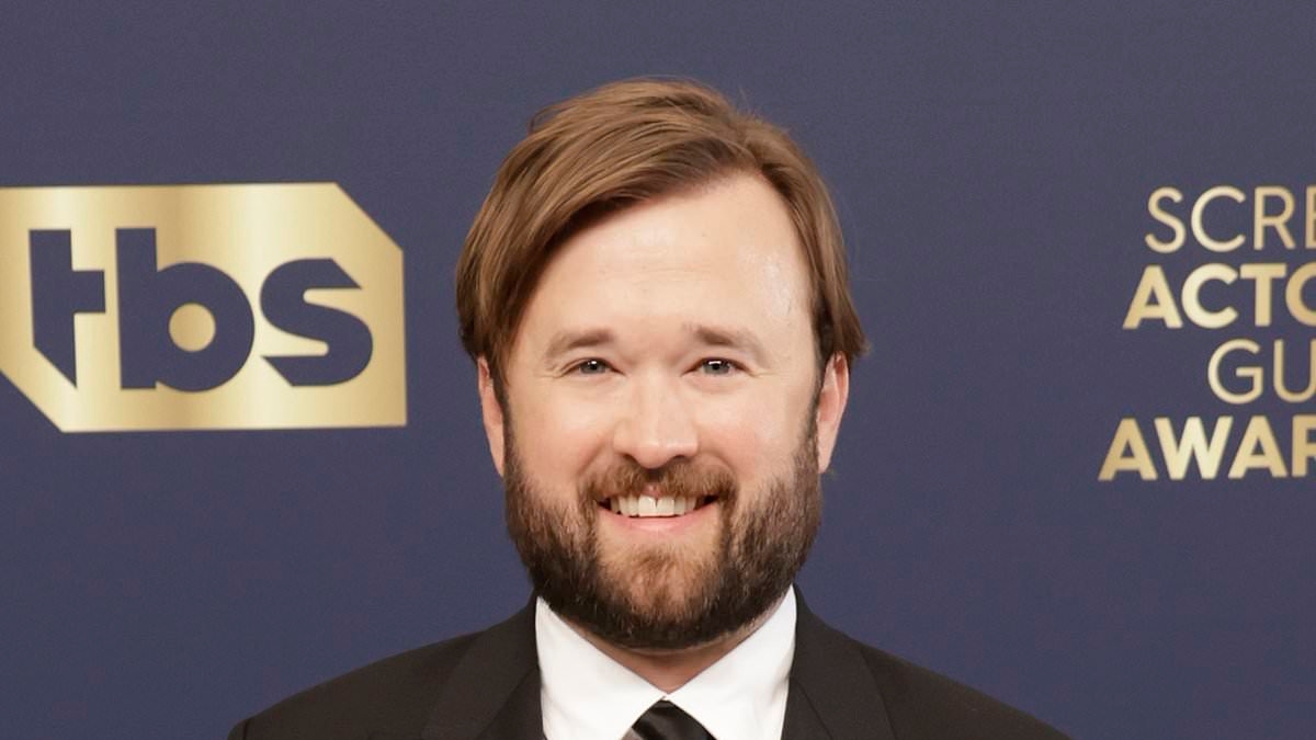 Haley Joel Osment comes to unexpected deal in cocaine and public intoxication arrest that included racist rant