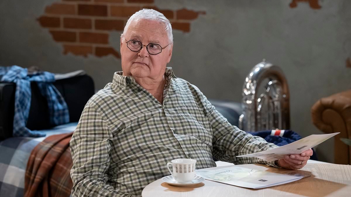 Beloved Neighbours star Ian Smith shares sad update amid cancer battle as he admits friends have 'walked away' from him