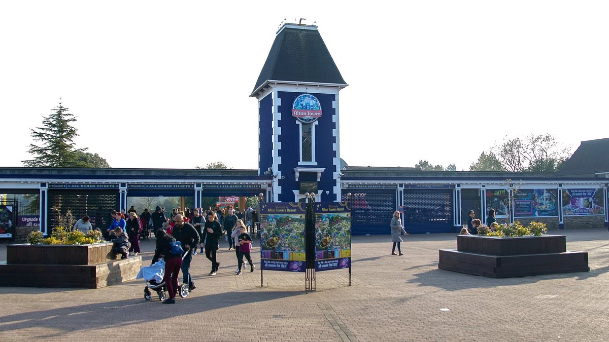 Iconic theme park ride shuts for good - and fans are left 'devastated'
