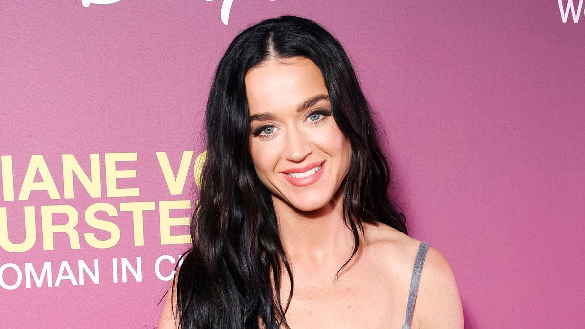 Katy Perry stuns onlookers as she's spotted browsing at shopping centre in Sydney's western suburbs before kicking off Aussie tour