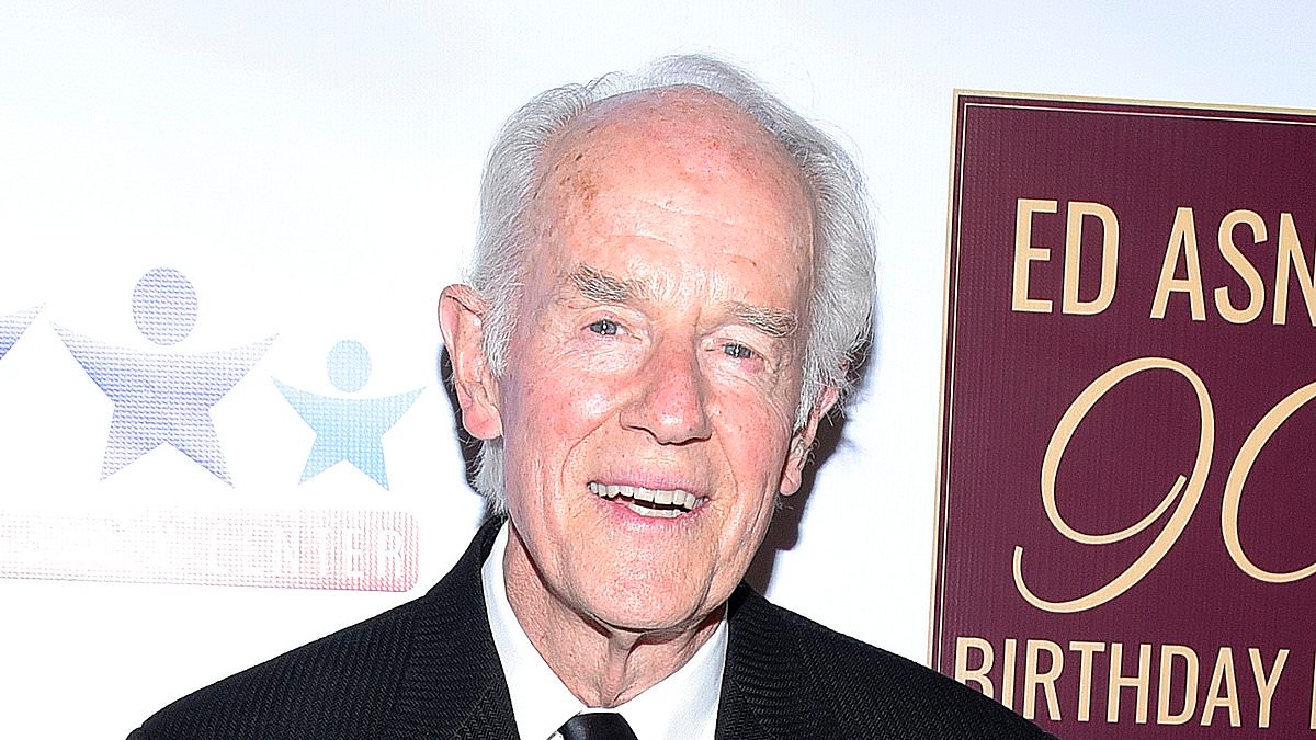 M*A*S*H vet Mike Farrell breaks his silence about the death of his 'dynamo' costar Loretta Swit at age 87