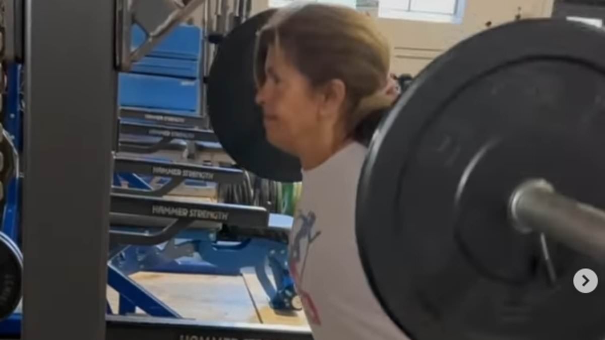 Hoda Kotb shows off her weightlifting skills at 60