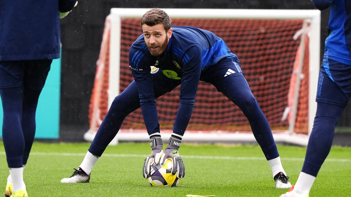 GUNN LOOKING OUT FOR No 1: Free agent is hoping to use Scotland duty to impress any suitors for his signature this summer