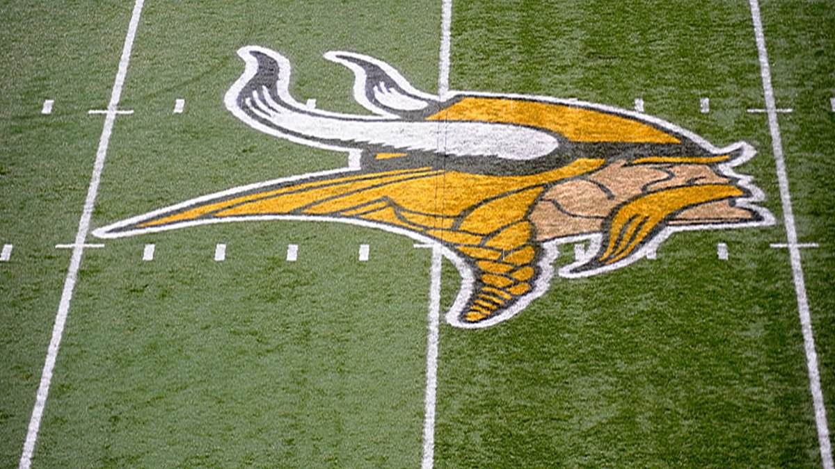 BREAKING NEWS Minnesota Vikings legend Jim Marshall dies aged 87