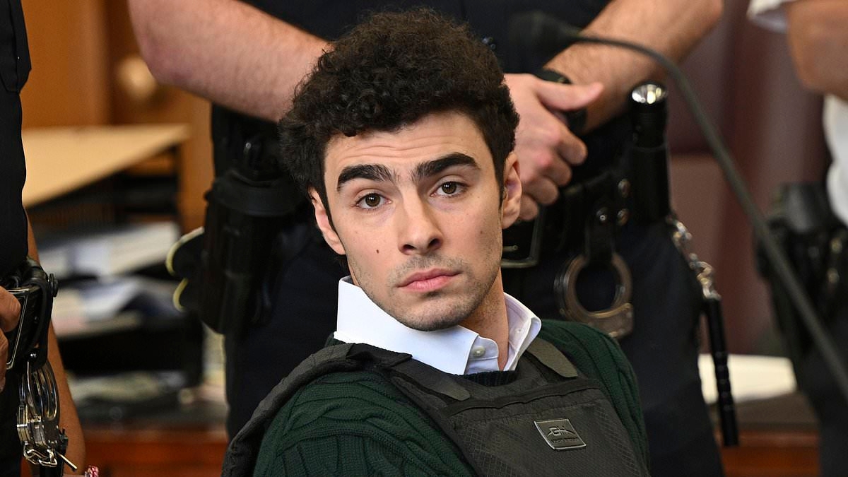 BREAKING NEWS Luigi Mangione's defense team asks court to remove shackles and bulletproof vest from UnitedHealthcare CEO murder suspect