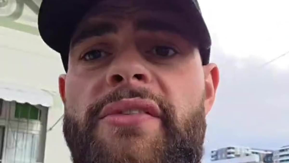 Food critic sparks backlash after blasting cafe for selling out of sandwiches before he could review it for his 14,000 TikTok followers: 'This is the second time'