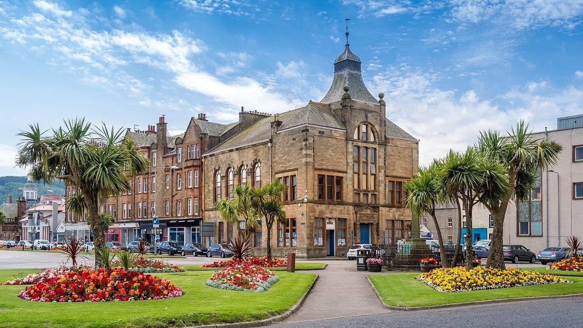 EXCLUSIVE Britain's railway deserts revealed: Map shows which UK towns are furthest from their local train station as some face two-hour long journey to reach their nearest platform