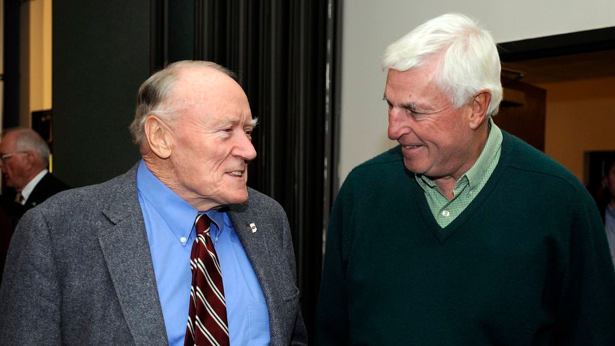Bobby Knight and Indiana officials 'knew about sex abuse allegations against team doctor', new accusers claim