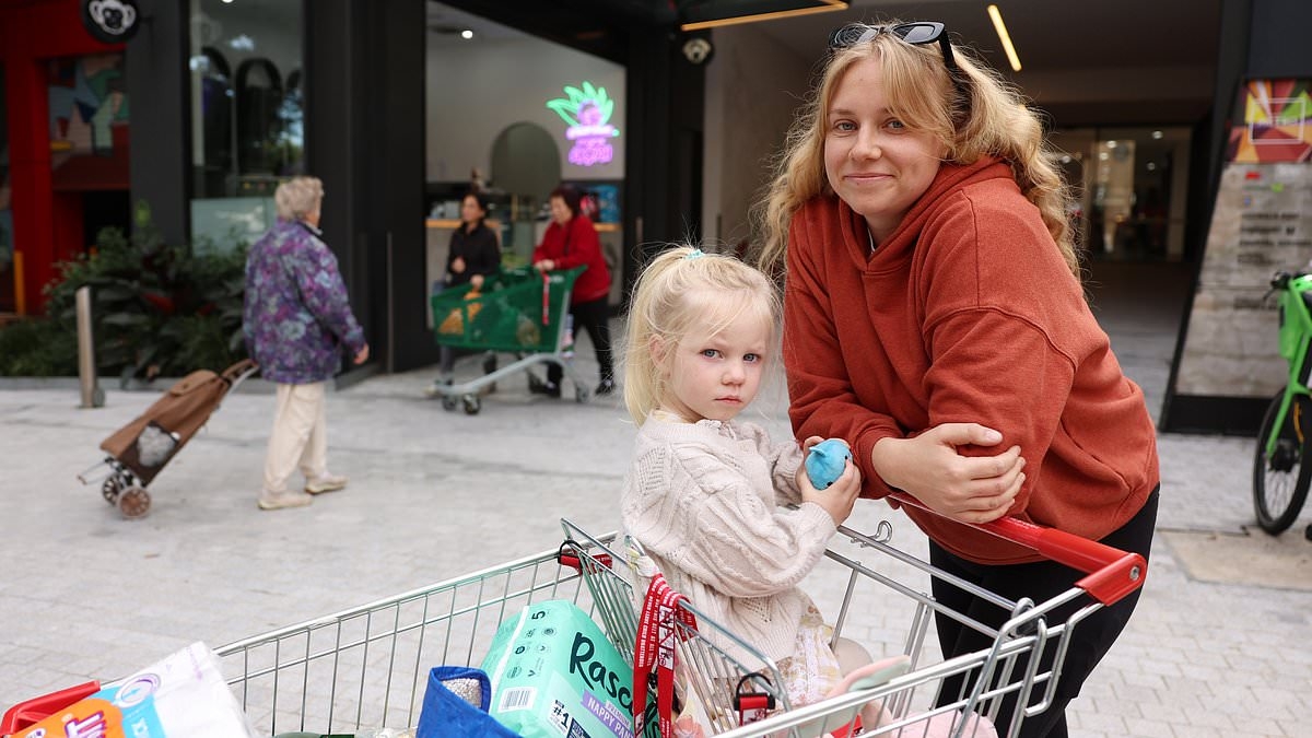 Woolworths and Coles shoppers unleash about price issue