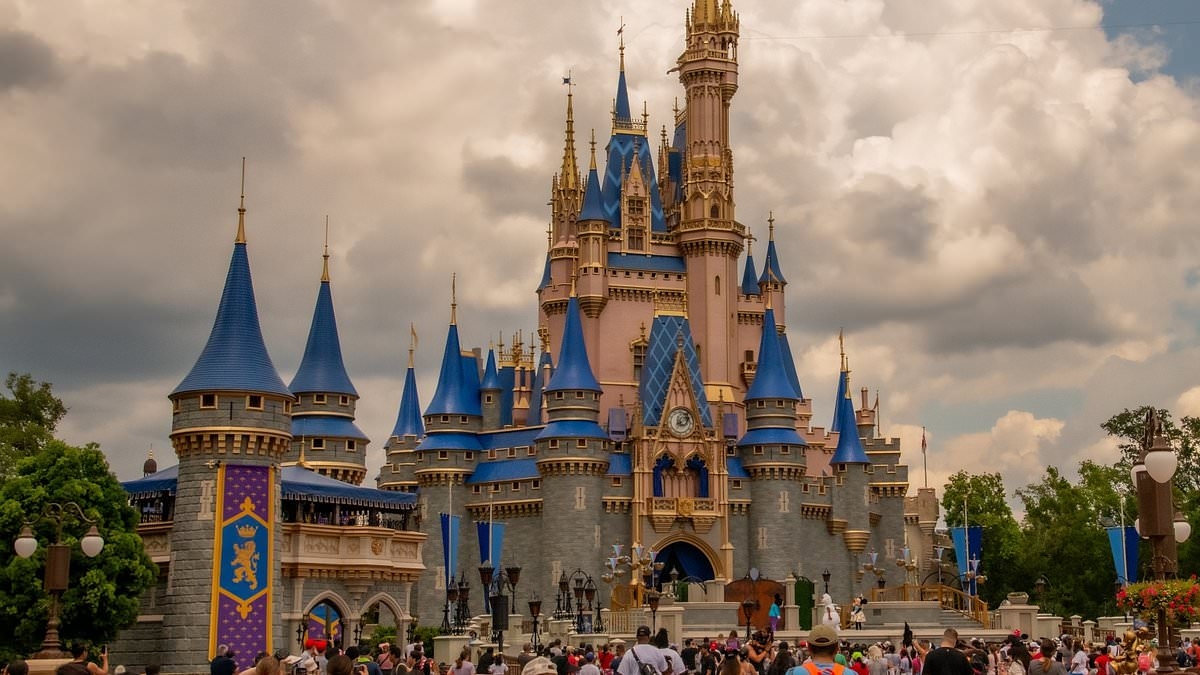 Disney World fans threaten to BOYCOTT as theme park reveals closing date of beloved ride: 'Canceling my trip'