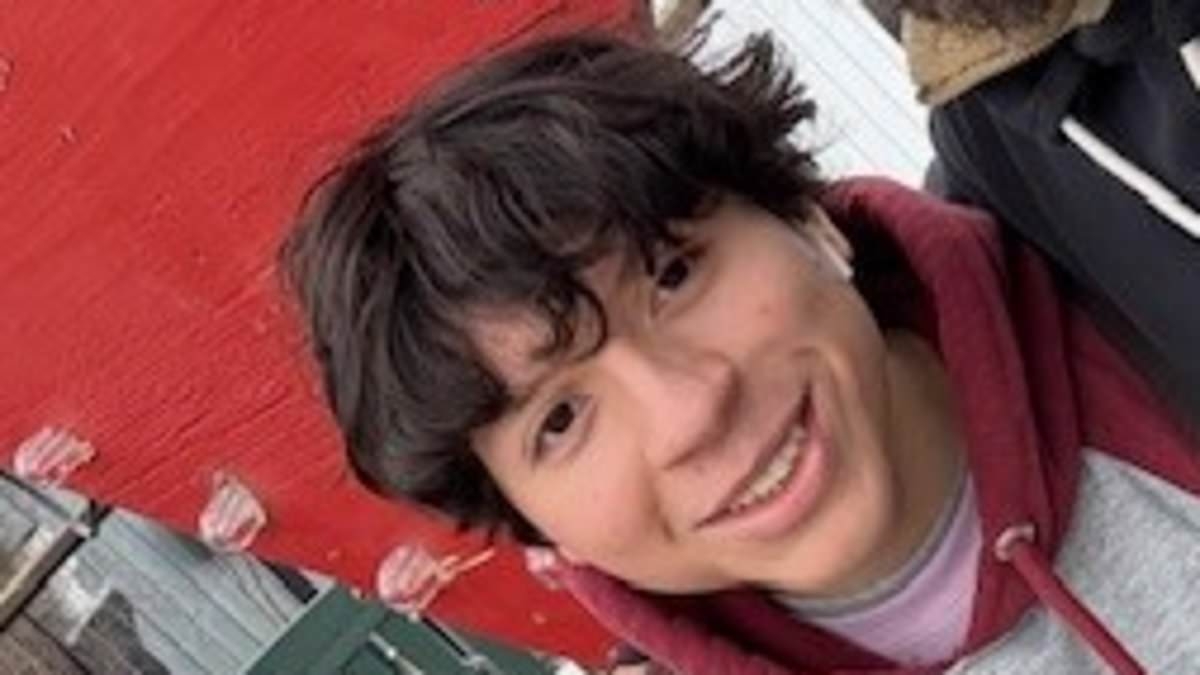 New York family's desperate search for teenage boy who vanished into busy harbor after posting haunting final message