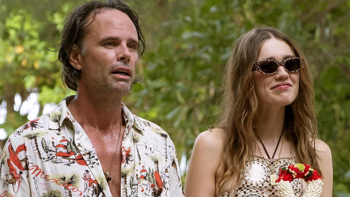 Walton Goggins and Aimee Lou Wood reveal never-before-seen White Lotus sex scene as they quash feud rumors