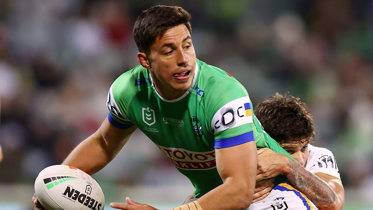 Famously tough footy star Joe Tapine breaks down in tears as he recalls growing up with dad who was in feared Black Power gang