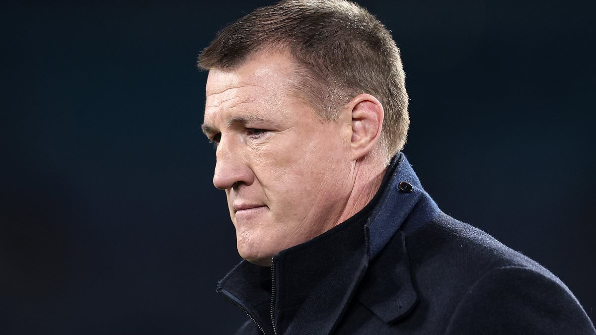 Footy great Paul Gallen opens up about rumour he charged his teammates $10 to go to barbecues at his house: 'Now I'm charging $50'