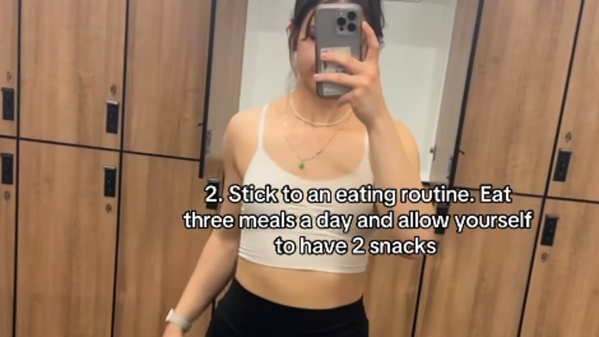 Nurse, 21, is unrecognisable after losing half her weight - she hails 'slimming' breakfast she ate every day for a year