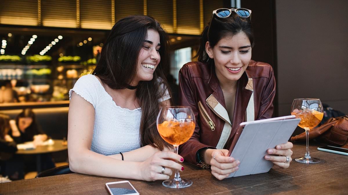 The new 'zebra-striping' trend that's changing your favorite restaurants' menus