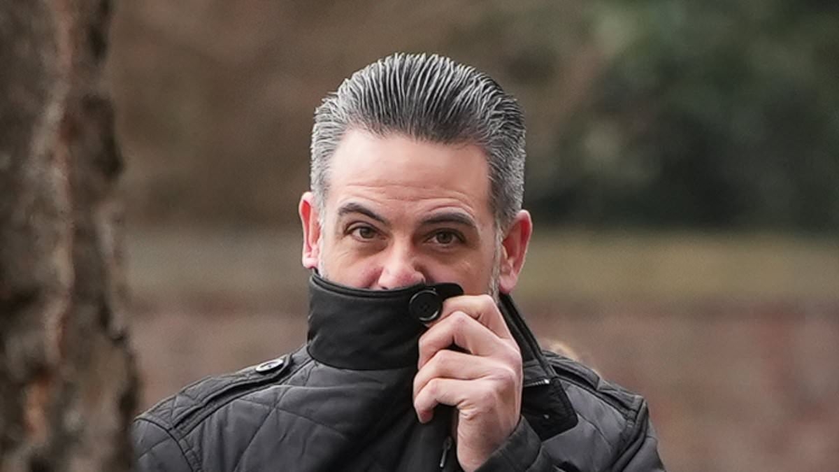 Fraudster jailed for stealing £330,000 worth of BOOKS and selling them on Amazon - using wine bar to 'launder the illegal profits'