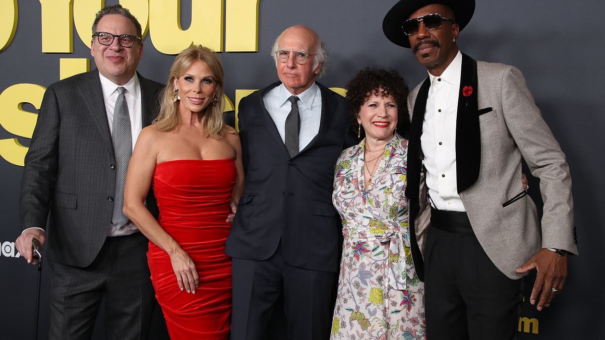 Shock as Curb Your Enthusiasm star REFUSES to go onstage at comedy show over $800 check