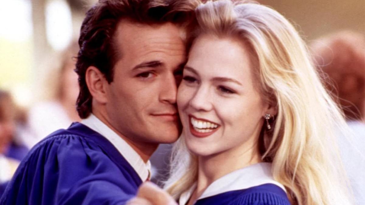 Beverly Hills, 90210 star Jennie Garth, 53, stuns as she strips down to her underwear in sexy shoot