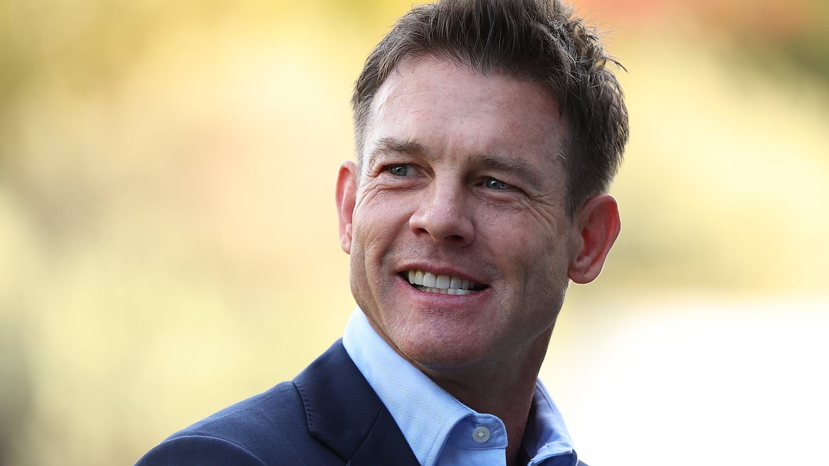 Reformed footy bad boy Ben Cousins stuns a valued member of his team with a classy act